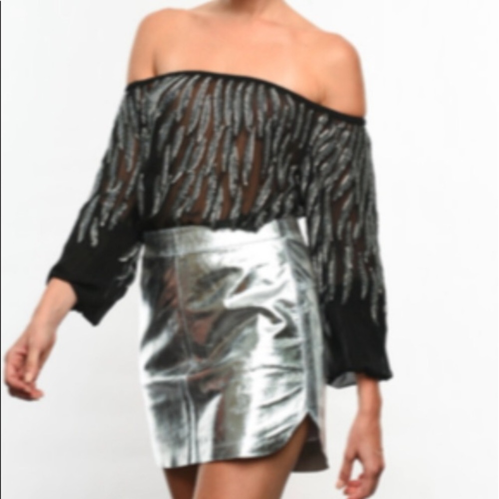 Karina Grimaldi Jacob Silver Leather Mini Skirt NWT - Picture 2 of 5